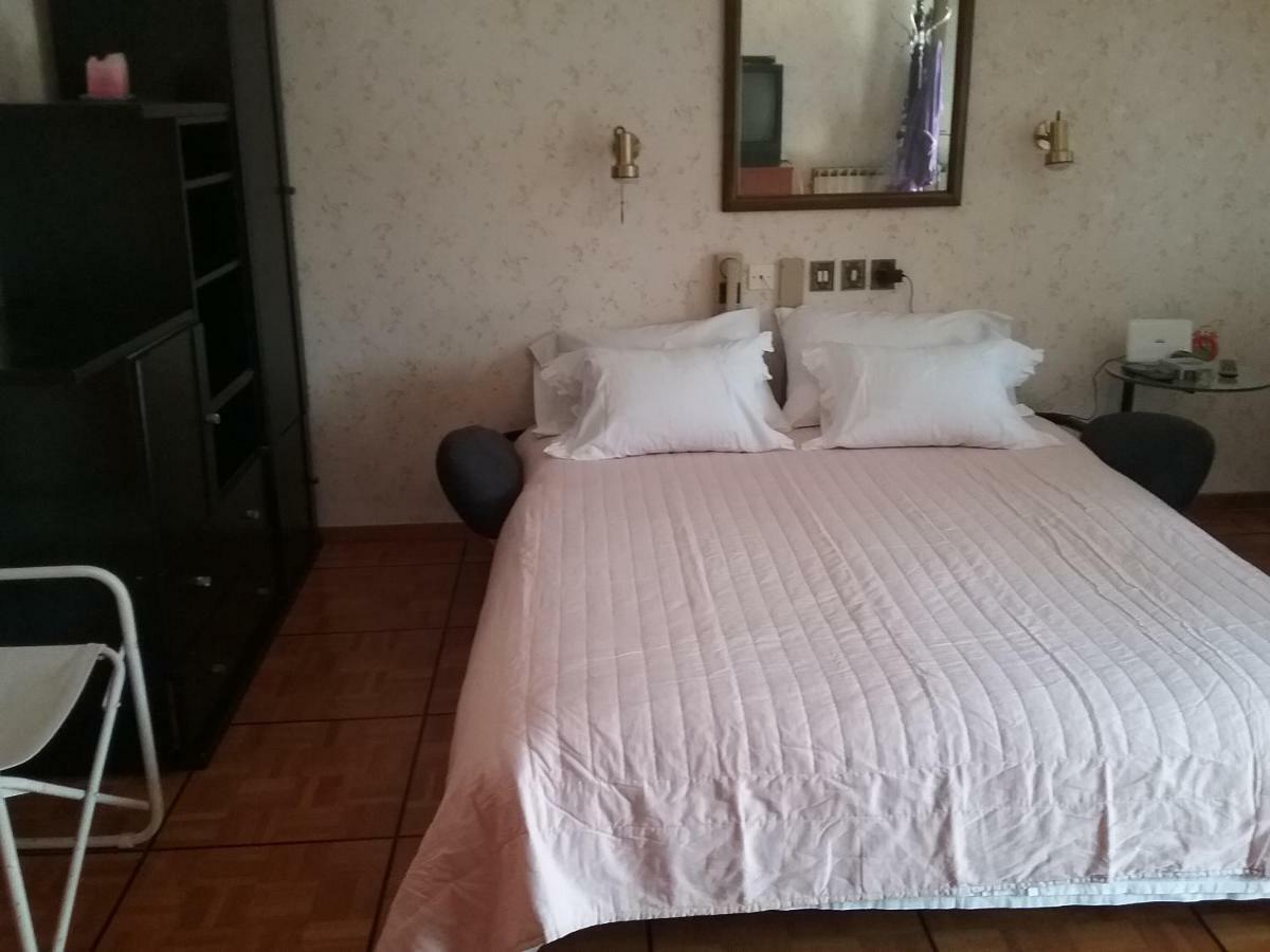 Вилла Maisonette Afroditi Переа Экстерьер фото