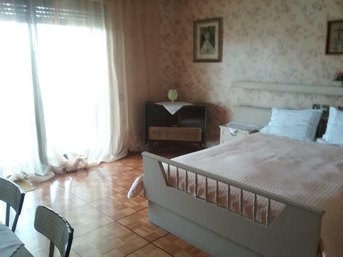 Вилла Maisonette Afroditi Переа Экстерьер фото